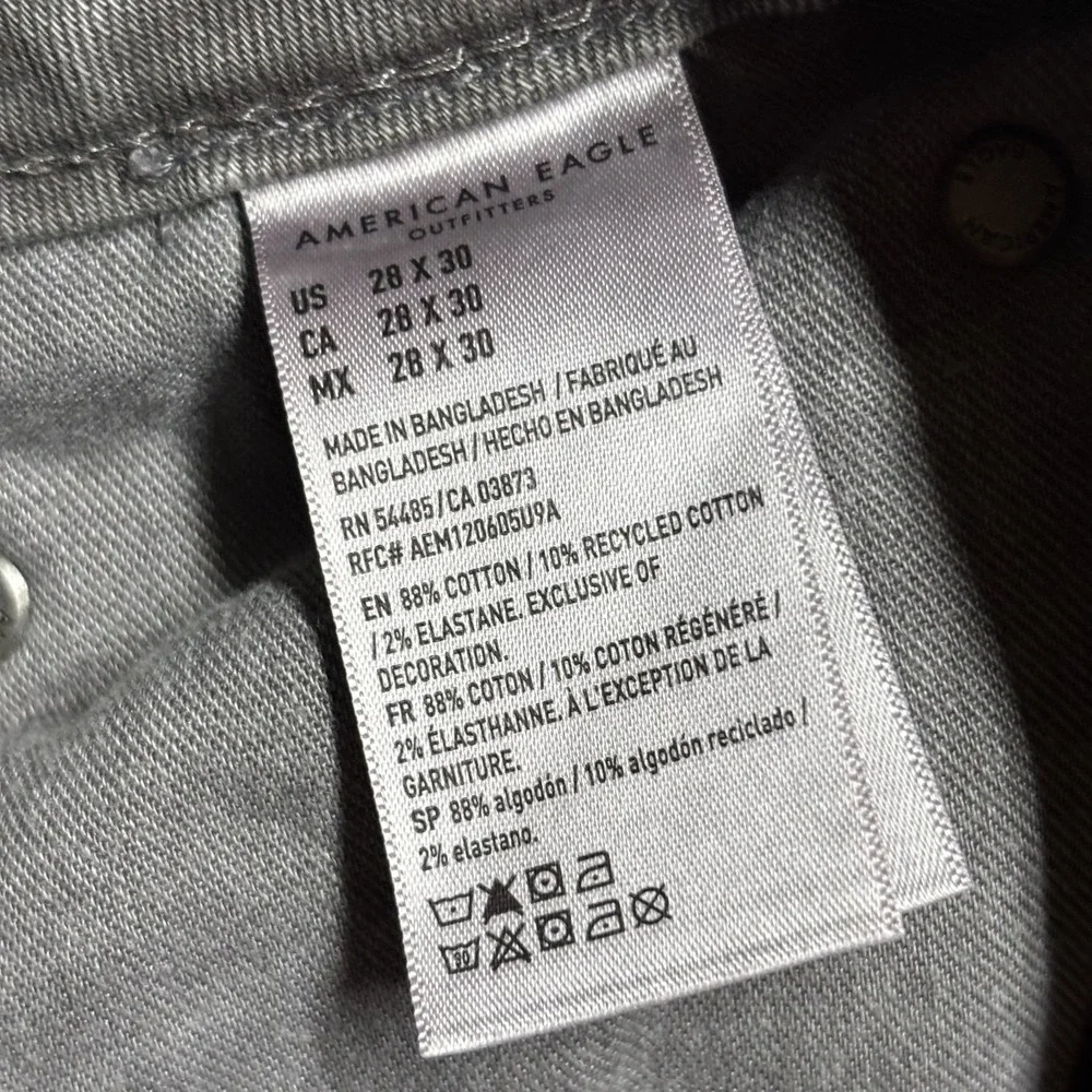 American Eagle Mens Gray Athletic Fit Jeans 28x30 (29x28) Flex Stretch